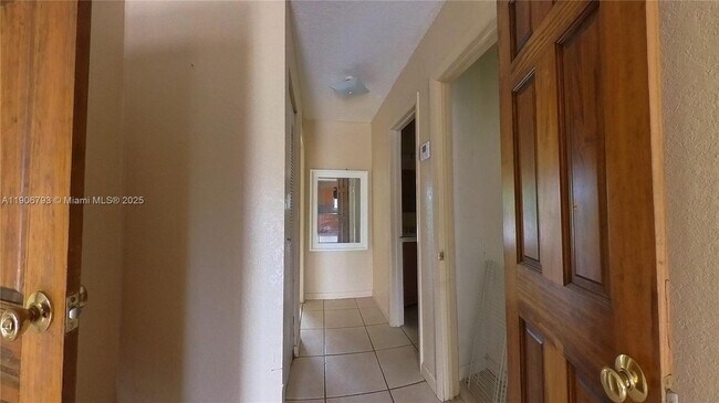 Building Photo - 28210 SW 143rd Ct