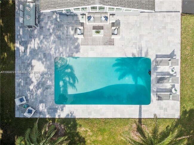 Building Photo - 224 E Acre Dr