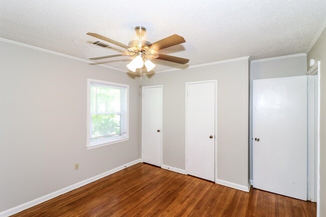 Building Photo - 4815 Marcel Ave