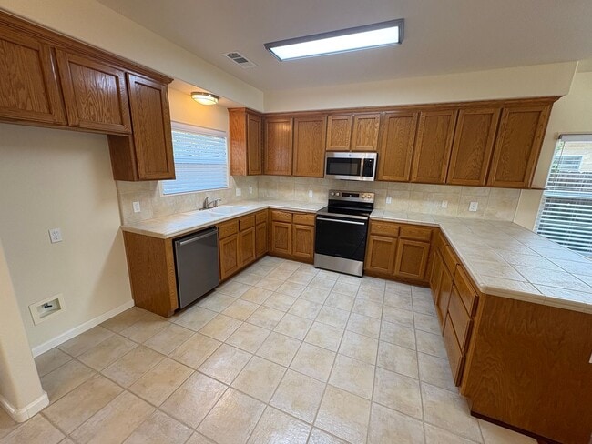 Building Photo - PRIVATE SHOWING ONLY! Immaculate 2 Story Home for Rent in Exeter!