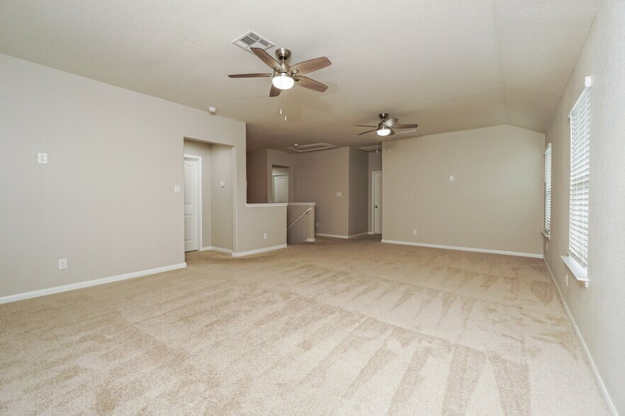 Building Photo - 2465 McCrae