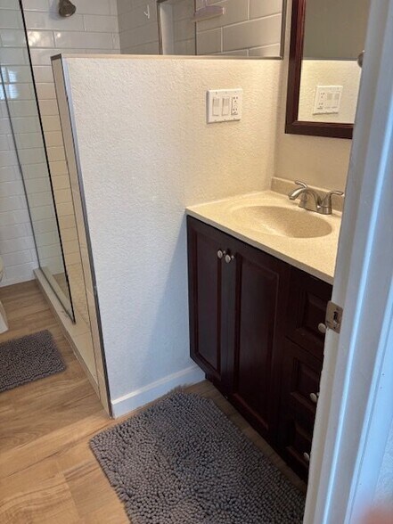 Building Photo - 7436 E Chaparral Rd