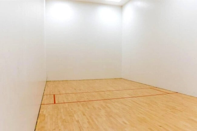 Building Photo - 12067 Alta Carmel Ct