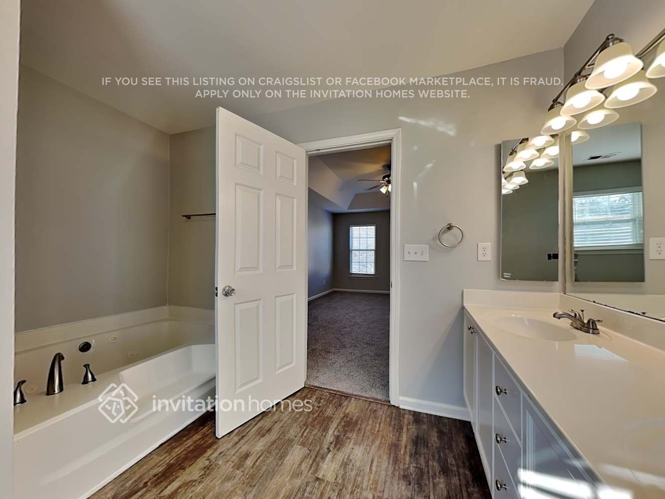 Building Photo - 12145 Autumn Winds Ln