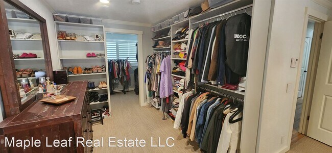 Building Photo - 3 br, 3 bath House - 20911 30th Dr SE