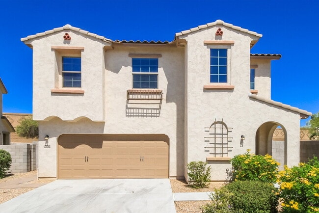 Building Photo - 2357 S Lorena