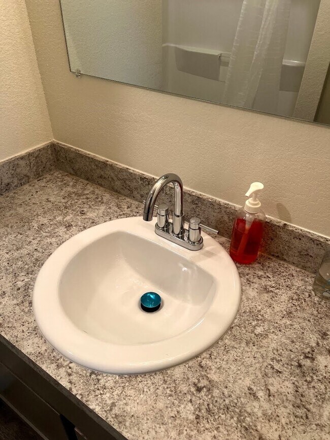 Building Photo - 21155 Gosling Rd