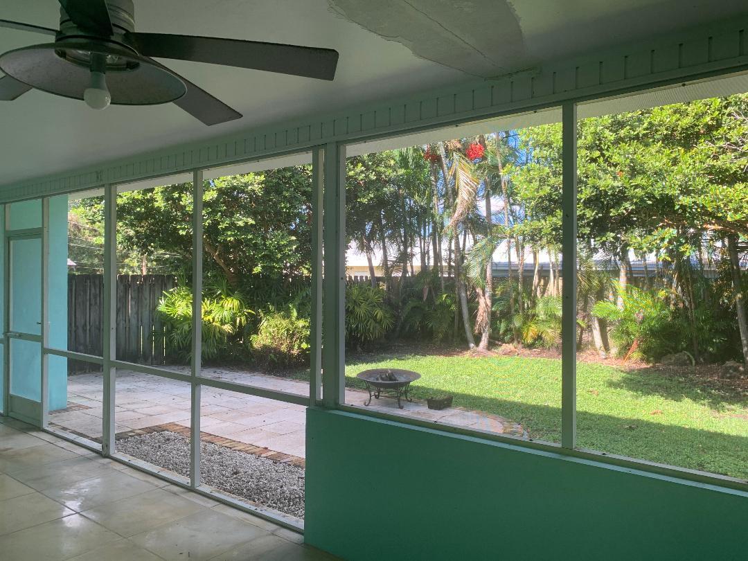 Building Photo - 8985 SW 149th Ter