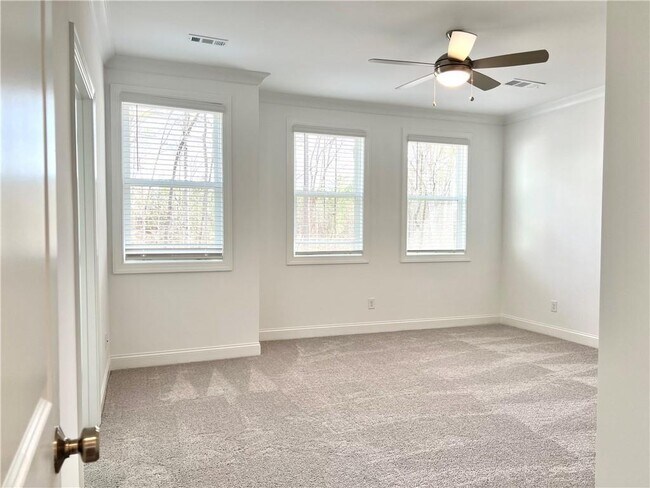 Building Photo - 1562 Wellborn Walk