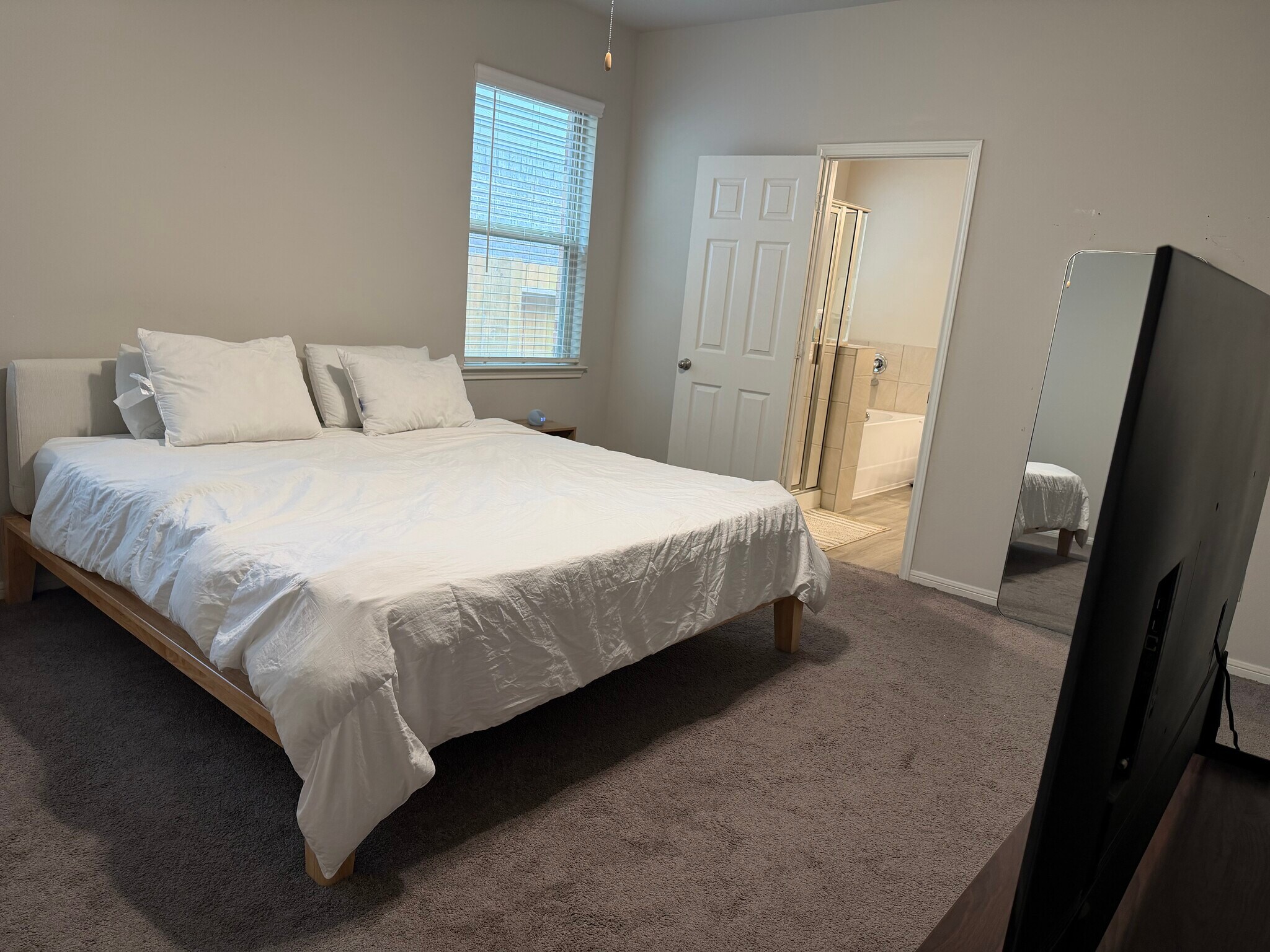 Building Photo - 27094 Grey Fox Run