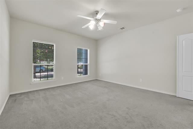 Building Photo - 1124 Hayden Ln