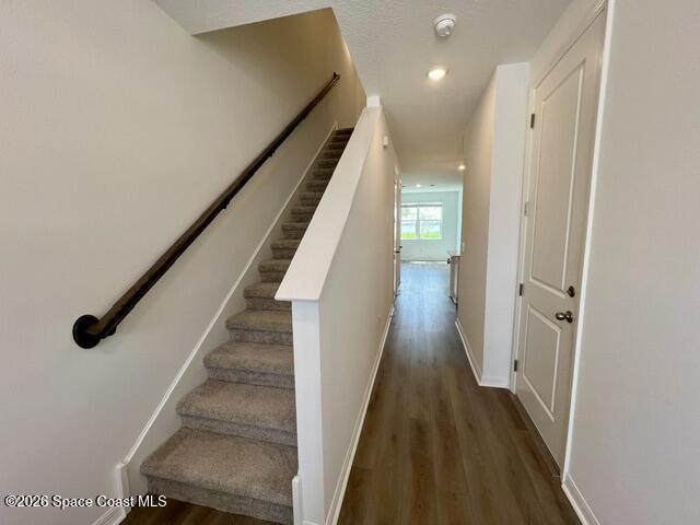 Building Photo - 1239 Bluewater Ln