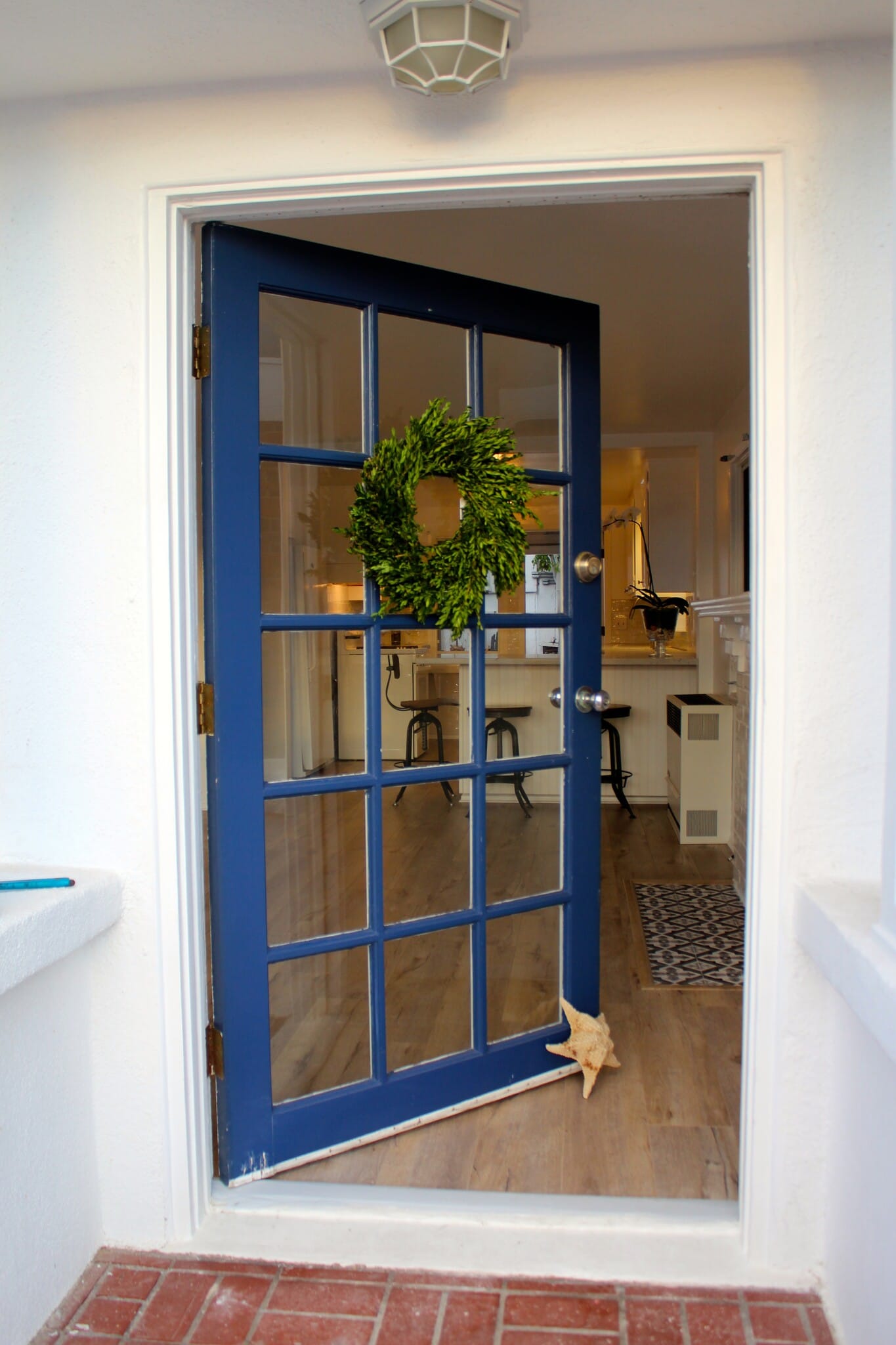 Building Photo - 2456 Manhattan Ave