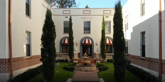 Building Photo - 1308 Willow Branch Ave