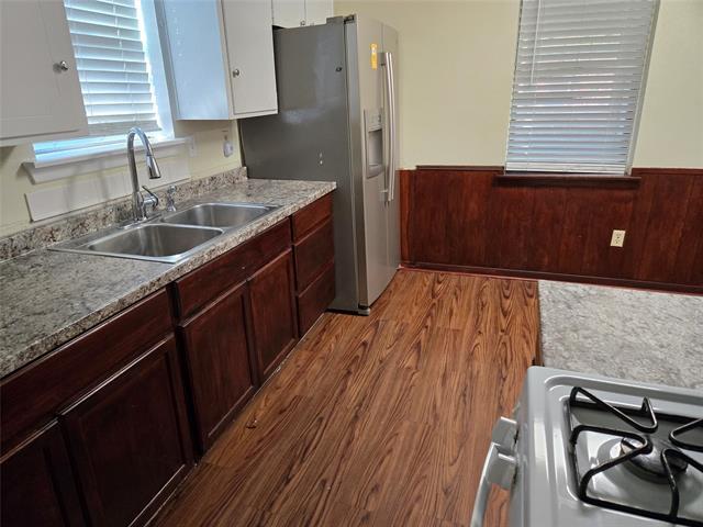 Building Photo - 4305 Hanover Dr