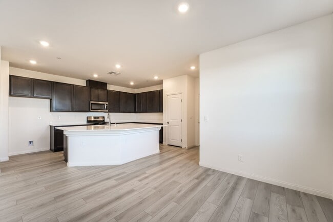 Building Photo - Brand New 2025 Home with 3 bedrooms,  3 ba...
