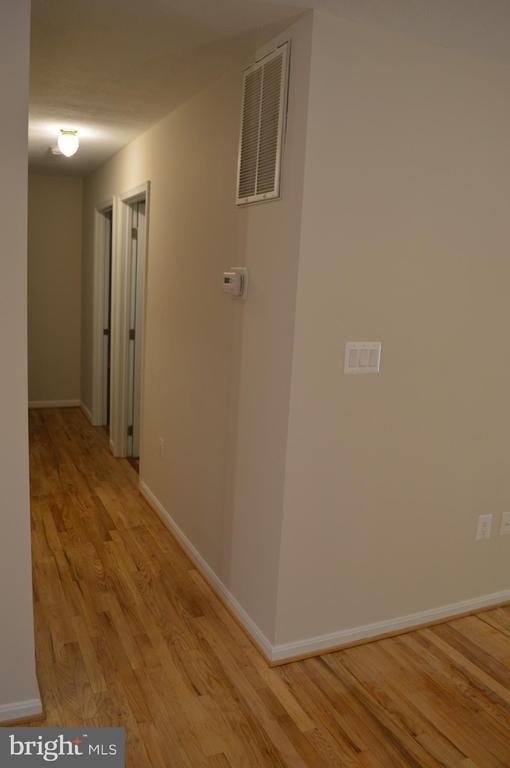 Building Photo - 309 Pilot Way