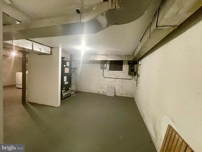 Building Photo - 1517 Rollins Ave