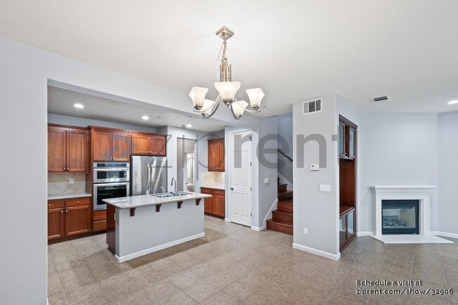 Building Photo - 3126 Fioli Way