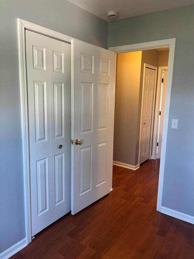 Building Photo - 2941 Beland Ave