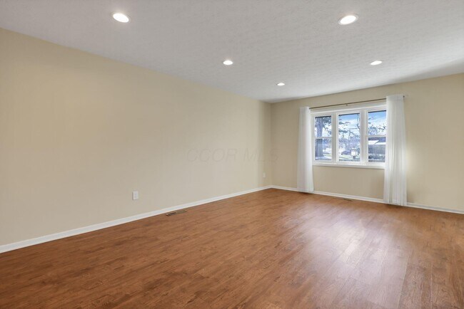 Building Photo - 2844 Wildwood Rd