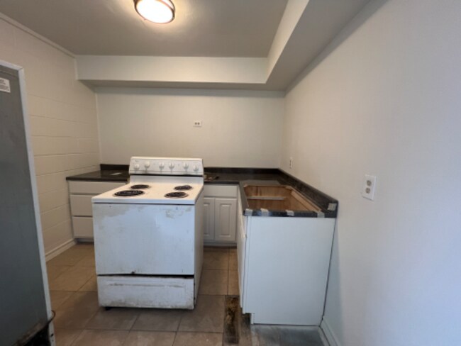 Building Photo - 3315 San Agustin Ave