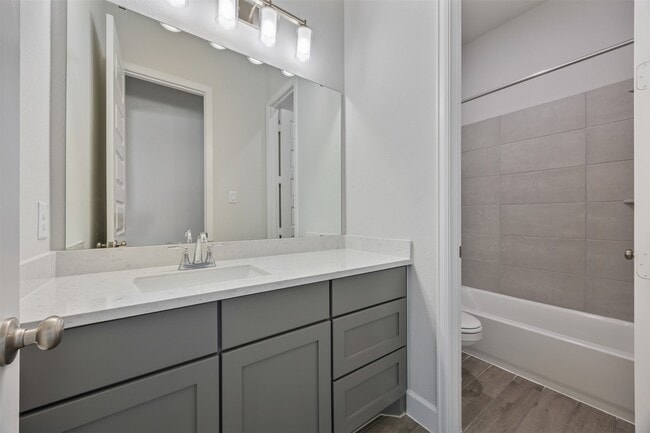 Building Photo - 26310 Meadow Bliss Wy