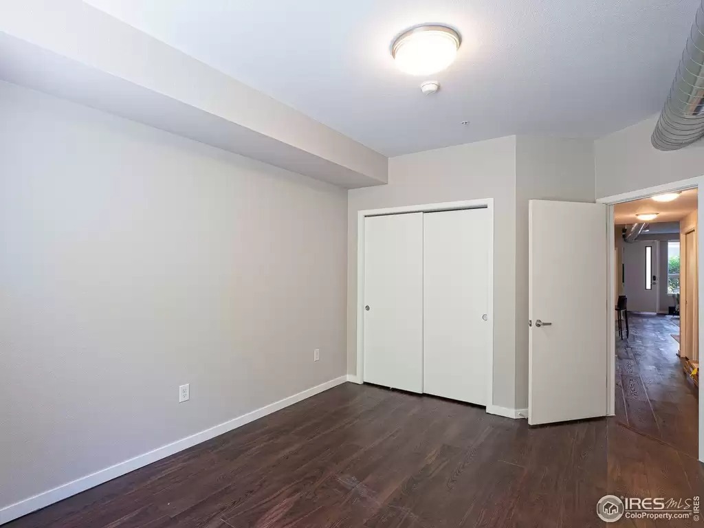 Back bedroom - 2850 E College Ave