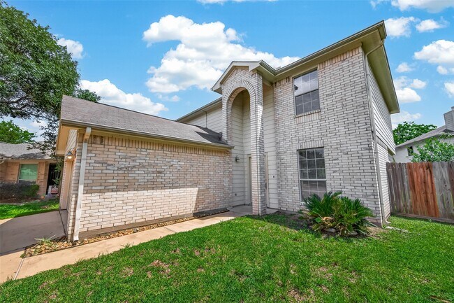 Building Photo - 1838 Strongs Ct