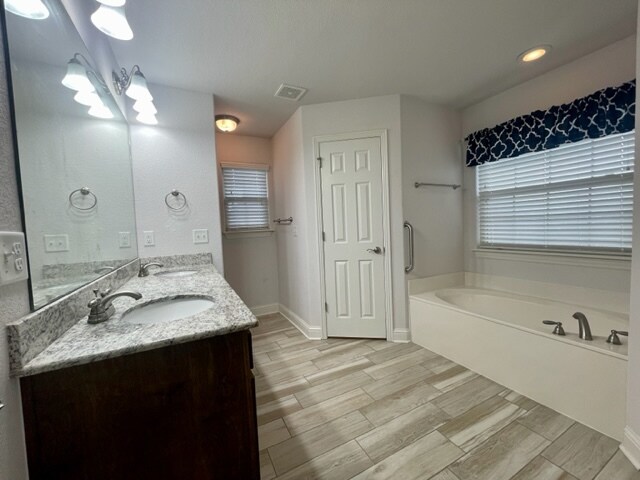 Building Photo - 2010 Fields Cove