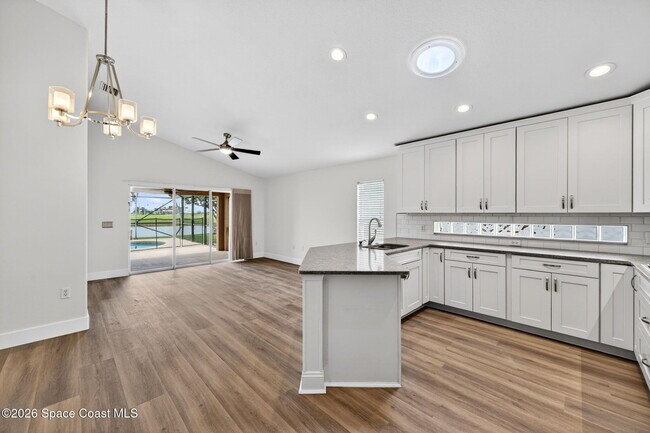 Building Photo - 4190 Chardonnay Dr