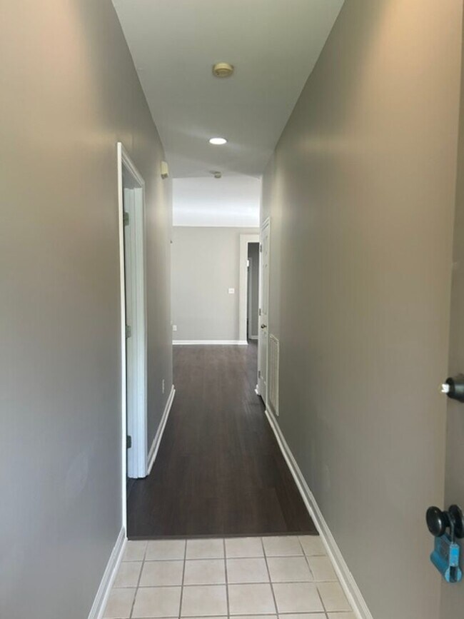Building Photo - Beautiful Ranch home in Masterson Station                260615