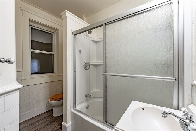 Building Photo - 39 O'Connor Ave