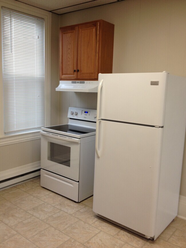 Building Photo - 212-1 West St