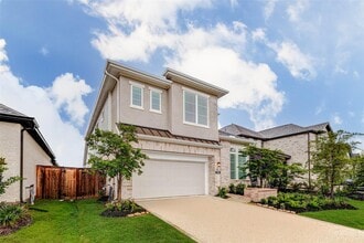 Building Photo - 11134 Plateau Oak Dr