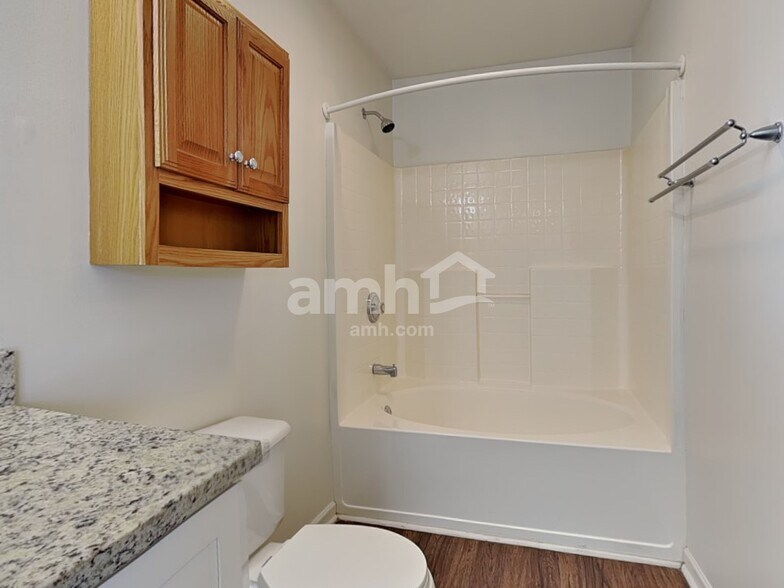 Building Photo - 5721 Gaboury Ln