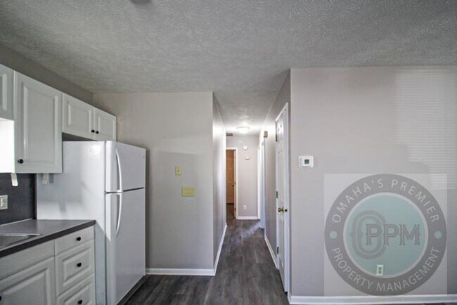 Building Photo - 3125 9th Ave