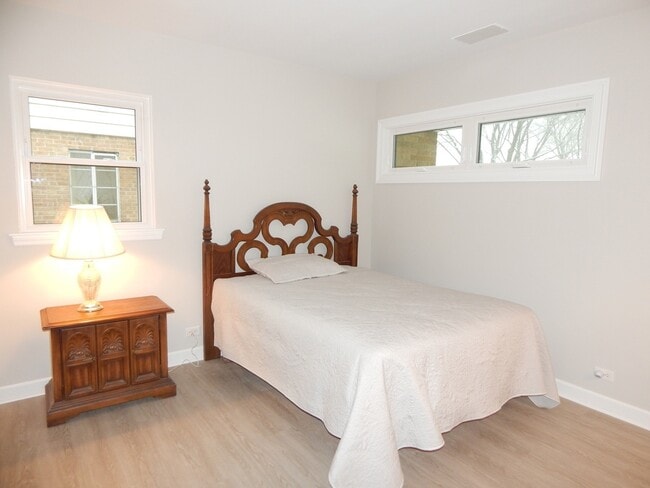 Building Photo - 1107 Santa Rosa Ave