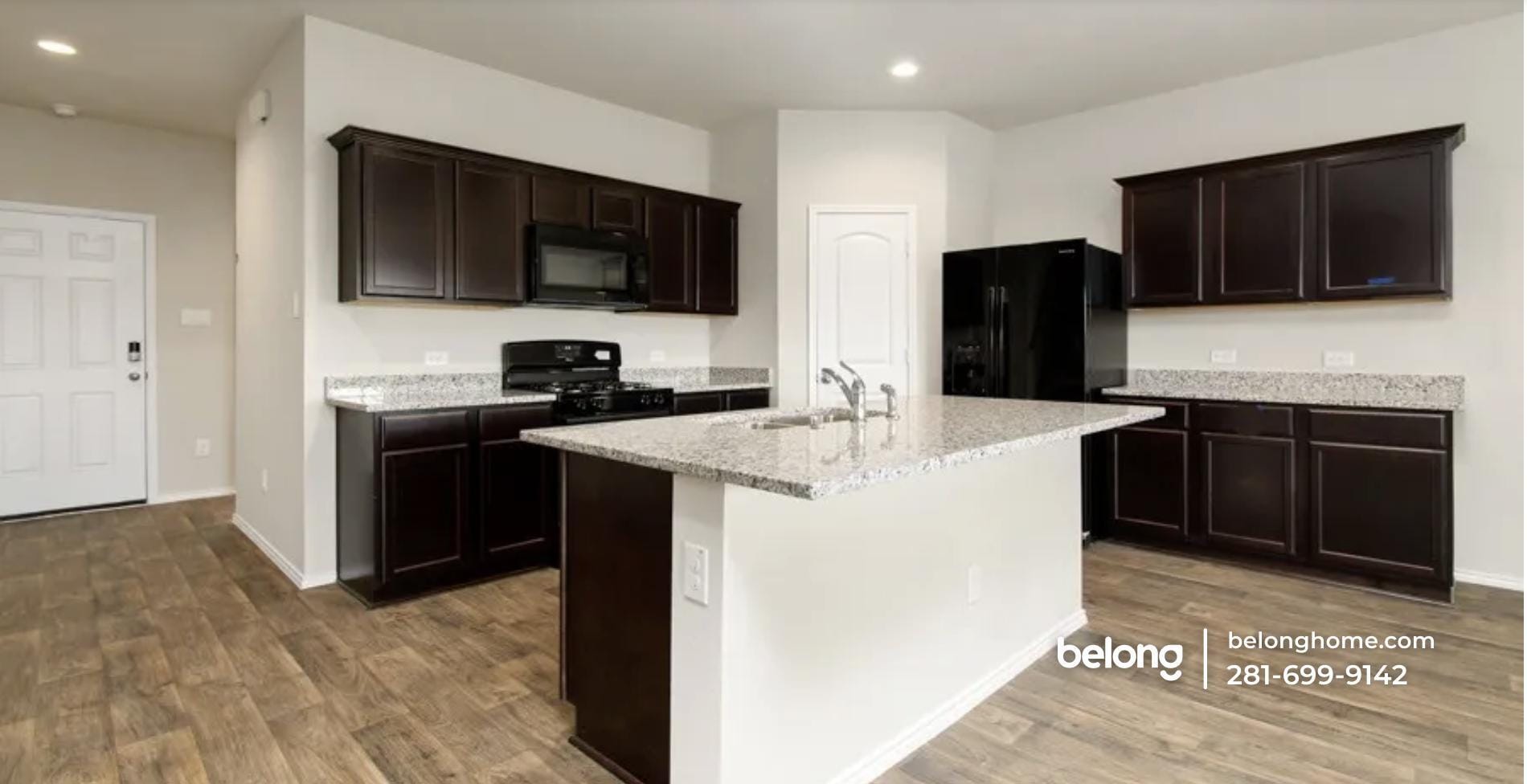 Building Photo - 21349 Pne Ml Dr