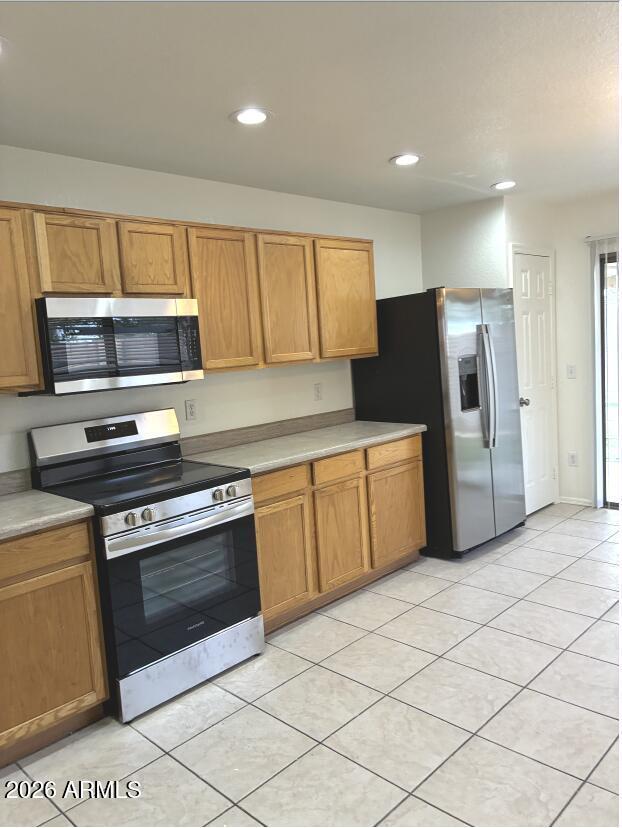 Building Photo - 1042 S Clancy Cir