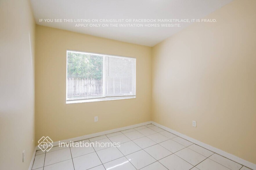 Building Photo - 18001 SW 139th Path