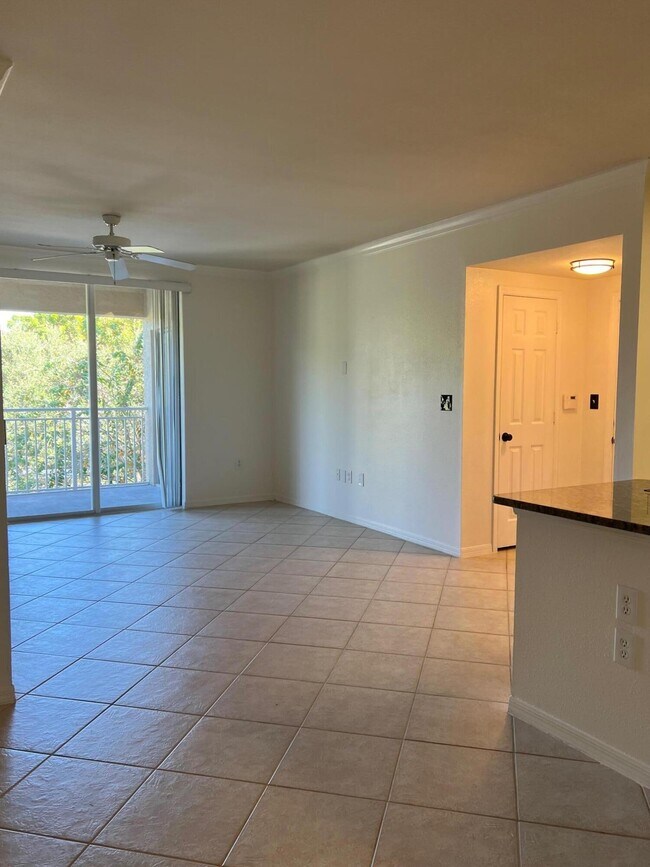 Building Photo - 6434 Emerald Dunes Dr