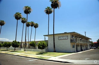 Building Photo - Highland Palms