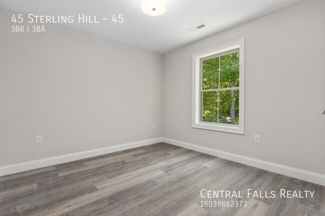 Building Photo - 45 Sterling Hill Rd