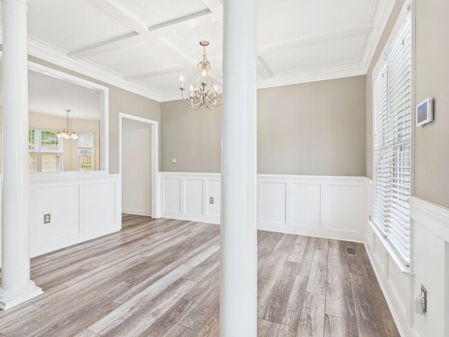 Building Photo - 3015 Chislet Dr