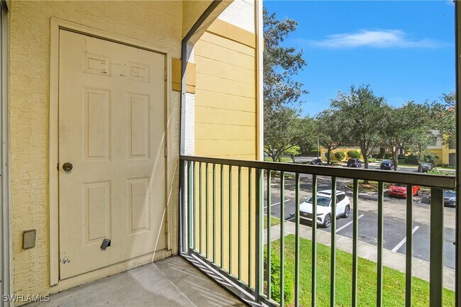 Building Photo - 11510 Villa Grand