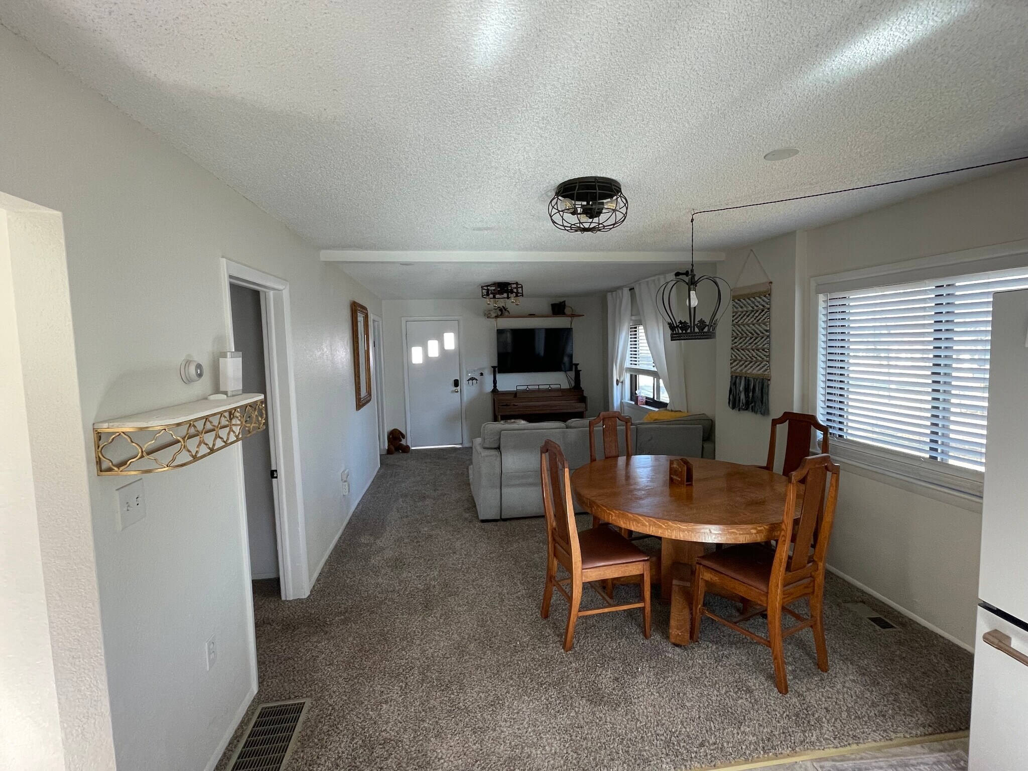 Building Photo - 2529 Bott Ave