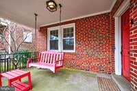 Building Photo - 4428 Butterworth Pl NW