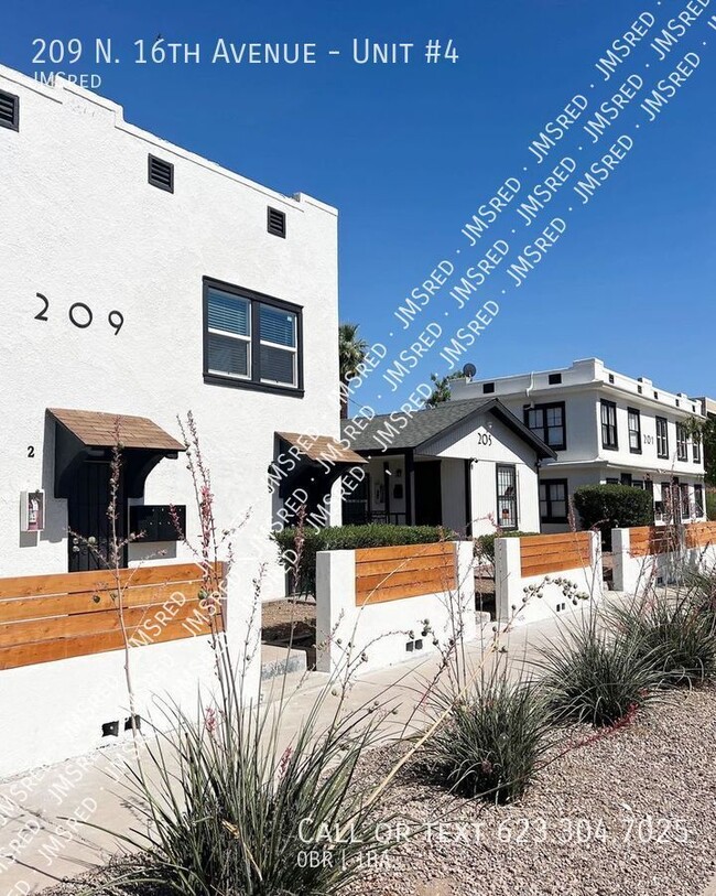 Building Photo - 209 N 16th Ave
