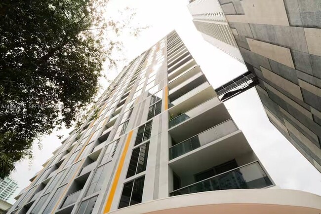 Building Photo - 31 SW 6th St